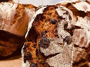 fierucola-del-pane-in-piazza-santissima-annunziata