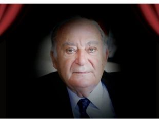 litalia-post-populista-al-teatro-niccolini