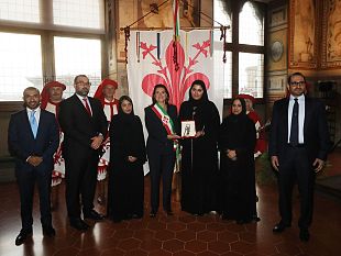 chiavi-della-citta-a-sua-altezza-sheikha-fatima-bint-mubarak