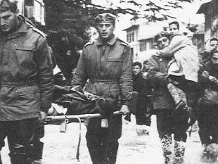 alluvione-del-66-il-contributo-della-polizia-di-firenze