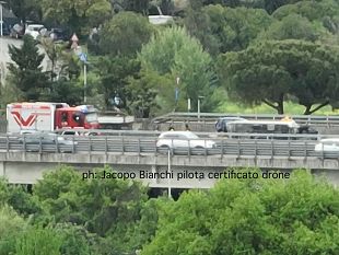 camion-si-ribalta-in-fipili-traffico-bloccato