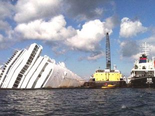b306251427-costa-concordia-nave-raddrizzata-a-fine-estate-e-trasferita-in-primavera