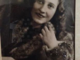 b401171533-70-anni-sempre-di-moda-loretta-oltremari-l-evoluzione-dello-stile