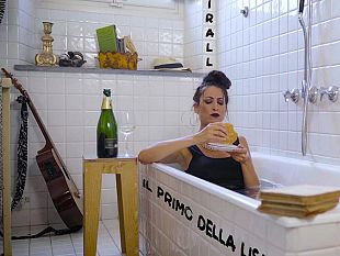 on-line-il-singolo-della-giovane-cantautrice-toscana-greta-ciurlante