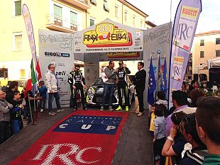 rally-dellelba-feriti-due-spettatori-da-unauto-che-si-ribalta
