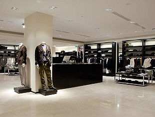 zara-estranea-allo-sciopero-indetto-da-dipendenti-della-fantomatica-coop