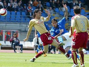a805181939-calcio-serie-a-empoli-vs-livorno-2-1-br-e-amara-e-inutile-l-ultima-vittoria-azzurra-della-stagione