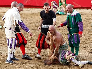 calcio-storico-la-finale-e-verdi-vs-rossi