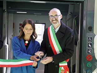 un-nuovo-treno-a-tripla-alimentazione-sulla-linee-firenze-siena