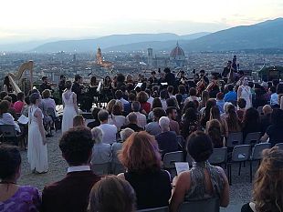 millenario-di-san-miniato-concerto-al-tramonto-con-fuochi-di-artificio-su-firenze
