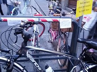 firenze-centro-pedonalizzato-sfrattate-le-biciclette