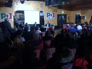 b203221414-visco-parla-di-giustizia-sociale-alla-casa-del-popolo-di-calenzano