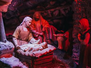 tradizione-popolare-e-ambientazione-magica-del-natale-in-toscana