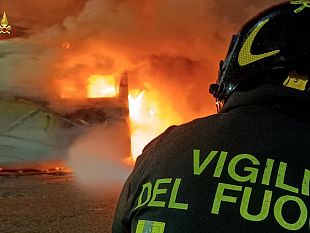 incendio-al-deposito-bus-di-firenze