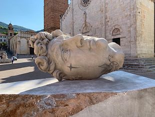 a-pietrasanta-t-r-u-l-ydi-fabio-viale