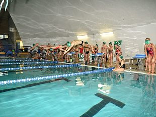 maratona-di-nuoto-24-ore-per-le-persone-con-sla