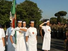 b305142225-croce-rossa-stand-e-tante-attivita-al-salone-del-libro-di-torino