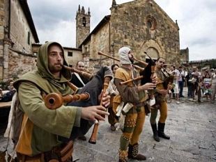 b207091619-festa-medievale-primo-weekend-nel-castello-di-monteriggioni