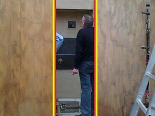 b204021440-fontanello-in-piazza-della-signoria-sgorga-acqua-da-palazzo-vecchio