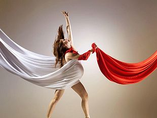 b202271538-andrea-grandoni-da-ballerino-a-fotografo-affermato