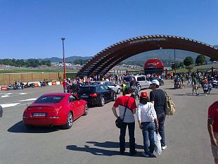 b107031601-gp-d-italia-al-mugello-trionfa-lorenzo-solo-sesto-valentino-rossi