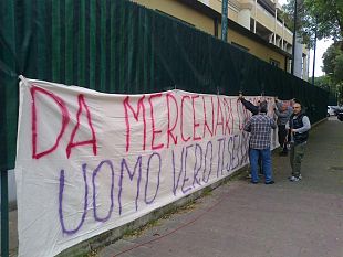 b205041040-delio-rossi-saluta-firenze-i-tifosi-sono-con-il-tecnico-video