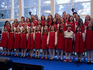 b103082019-con-milano-25-il-coro-melograno-festeggia-10-anni