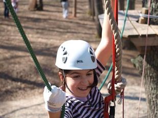b104131427-alberi-riapre-il-parco-avventura-il-gigante