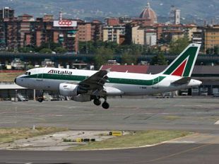 b004201936-riaperto-l-intero-spazio-aereo-italiano-aerei-in-partenza-da-firenze-e-pisa