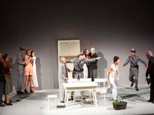 b312091544-le-voci-di-dentro-di-eduardo-de-filippo-a-firenze-10-repliche