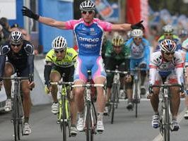 b002062048-ancora-petacchi-al-costa-degli-etruschi