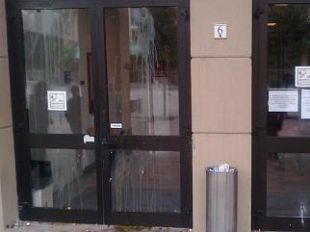 b011252011-scontri-studenti-polizia-occupata-la-facolta-di-lettere