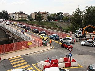 b107291646-apre-al-traffico-il-nuovo-ponte-di-empoli