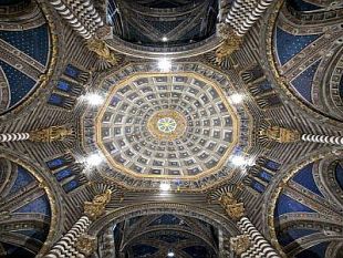 b304062359-uno-sguardo-sopra-siena