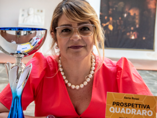 premio-isola-delba-ascoltando-i-silenzi-del-mare-a-ilaria-rossi