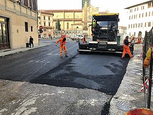 tramvia-capolinea-linea-2-ce-un-piano-di-recupero-ma-lasfalto-e-fotogenico