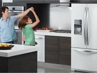 cucina-meno-mobili-piu-elettrodomestici-come-scegliere