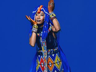 al-teatro-romano-di-fiesole-fatoumata-diawara-e-raphael-gualazzi
