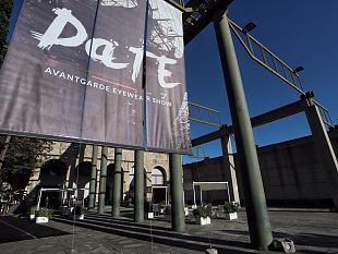 si-e-aperto-questa-mattina-alla-leopolda-di-firenze-il-date-levento-dedicato-allocchialeria-davanguardia