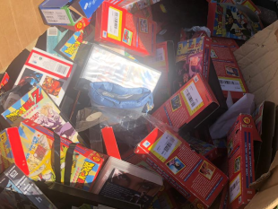 rifiuti-abbandona-televisore-e-videocassette-rintracciato-dalla-municipale