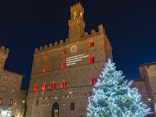 a-natale-la-toscana-si-illumina-di-emozioni