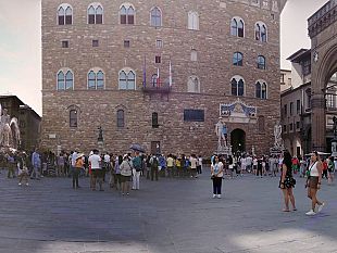 firenze-ristoratori-riconsegnano-le-chiavi-dei-locali-al-sindaco