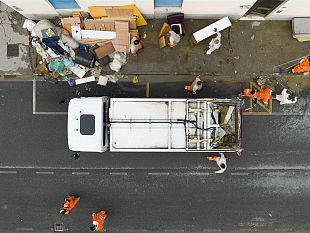 rifiuti-alluvione-sei-trituratori-alia-per-accelerare-la-rimozione