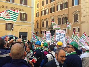 metalmeccanici-toscani-in-piazza-a-roma