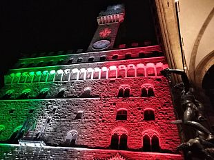 palazzo-vecchio-tricolore-le-fotografie