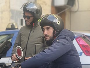 la-polizia-di-stato-esegue-un-fermo