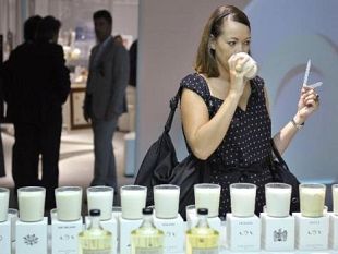 b209172056-pitti-fragranze-i-francesi-ora-i-profumi-li-comprano-a-firenze