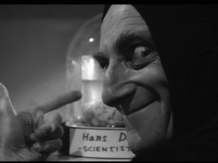 b210301743-arriva-halloween-attenzione-alla-liquirizia