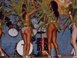 a607051904-mondiale-2006-una-linea-di-moda-ispirata-ai-calciatori-azzurri