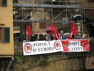 b005061538-ieri-a-firenze-manifestazione-di-solidarieta-ai-lavoratori-greci